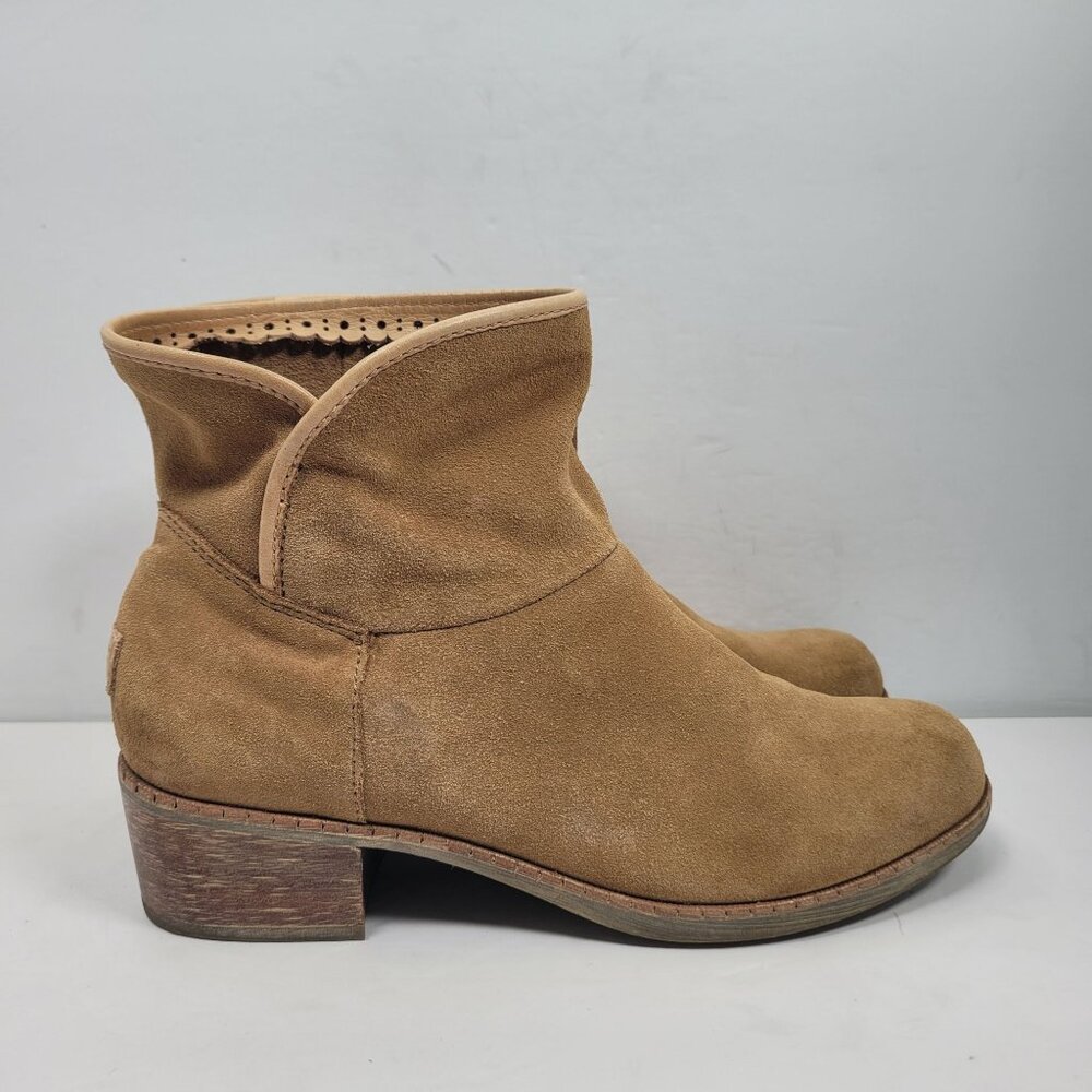 UGG Darling Women's Brown Ankle Boots S/N 1004367 US Size 8
